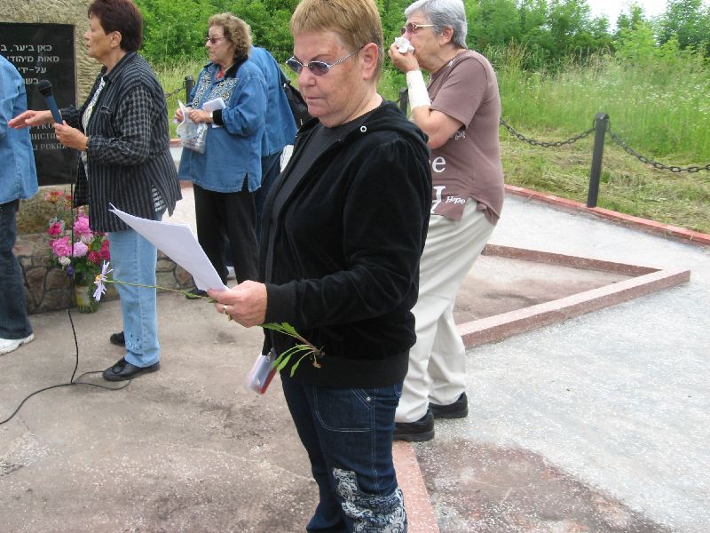 רינה גבעון במסע שורשים לצ'ורטקוב 2008 (19)